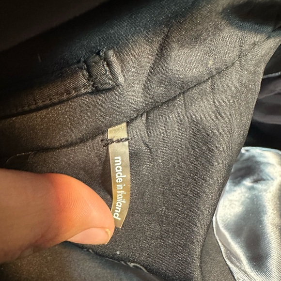 Calvin Klein Trench Coat Women's
Xs Black Long Raincoat Belted - Picture 6 of 17